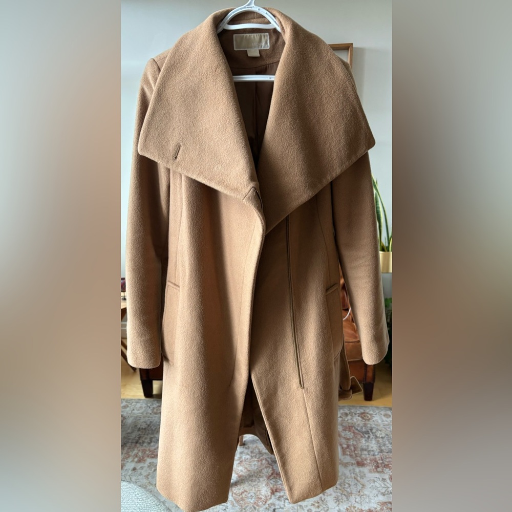 Michael Kors Wool-blend Belted Coat in Camel